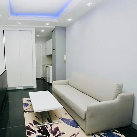 Appartement Coquet En Plein Coeur De Montmartre