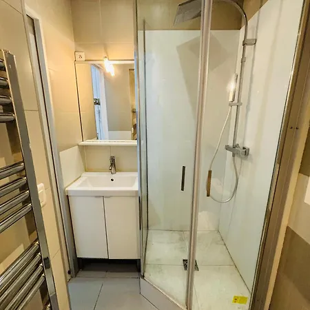 Appartement Coquet En Plein Coeur De Montmartre