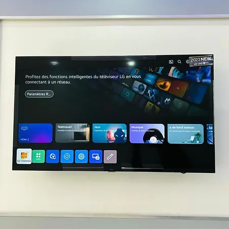 Coquet En Plein Coeur De Montmartre * פריז